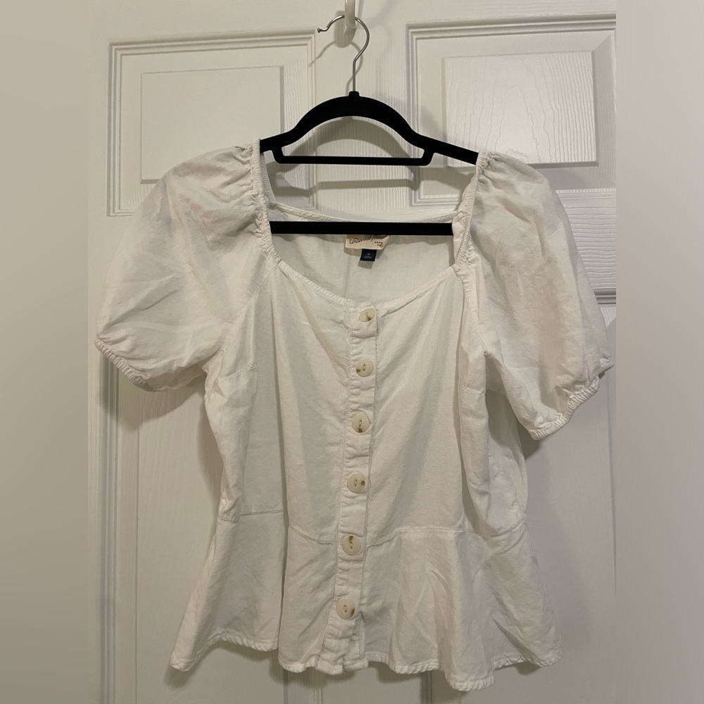 Universal Threads Linen top